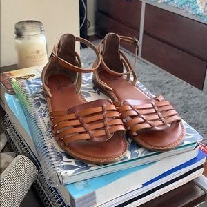 American Eagle Sandals